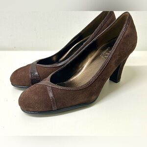 Women’s 6.5 M Aerosoles Aerology Poppy Suede Heeled Pumps Shoes